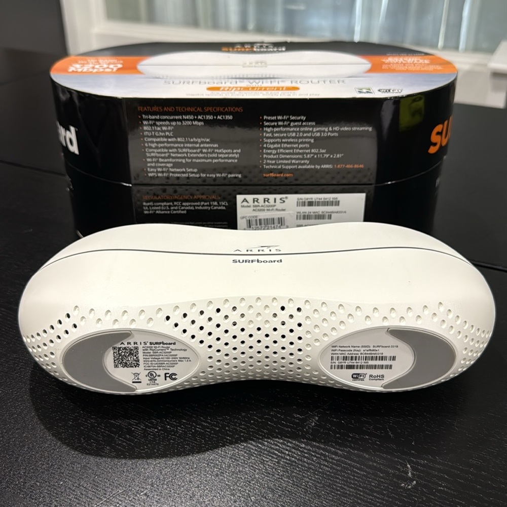 ARRIS Surfboard Ac3200 Wi-Fi Router with RipCurrent Using G.hn (SBR-AC3200P) - Picture 4 of 8